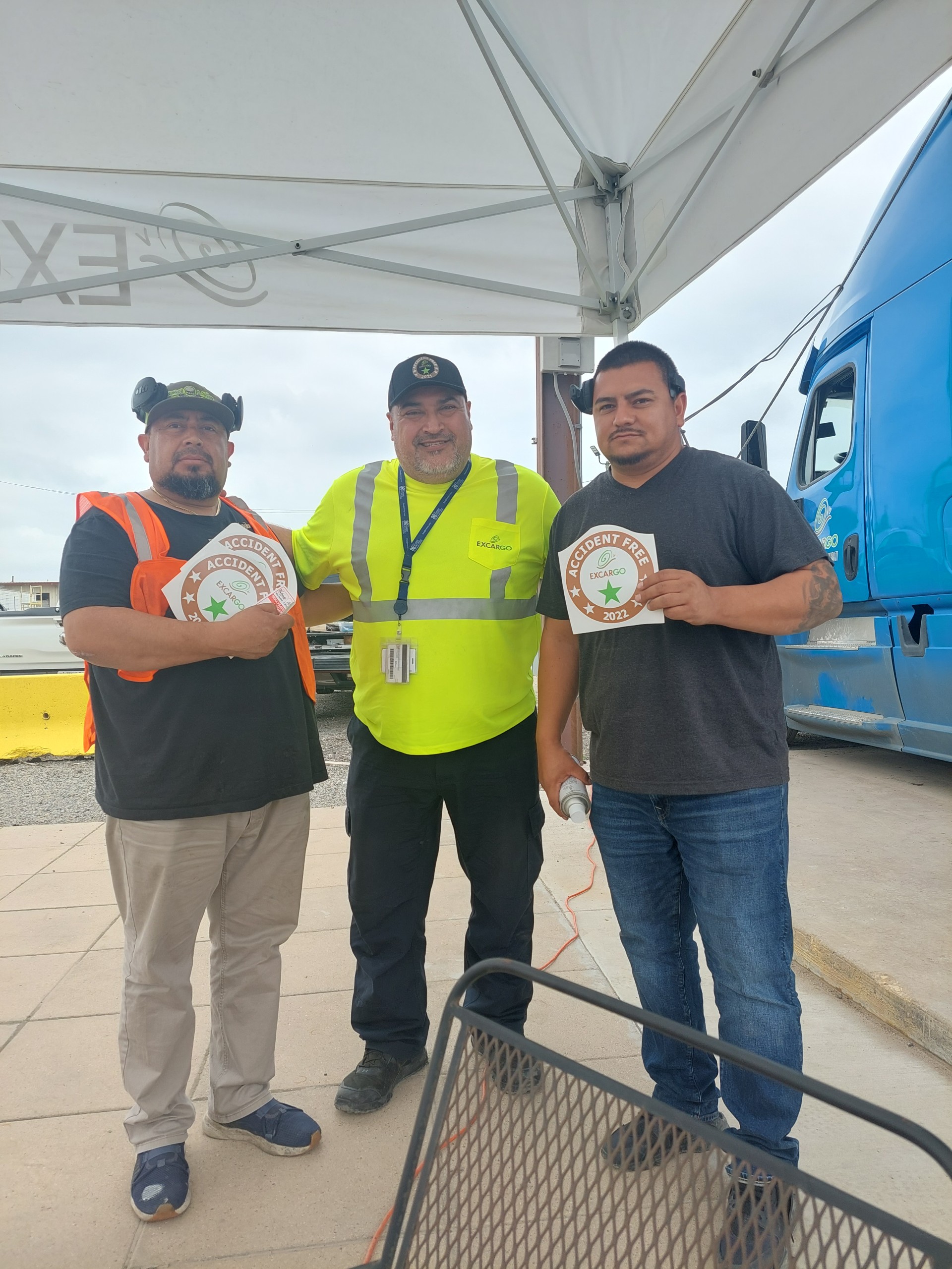 Victor Cantera 621, Henry, Alejandro Nolasquez Jr 565